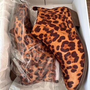 Leopard print boots